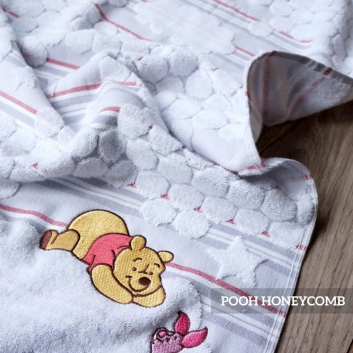 Little Palmerhaus Premium Baby Towel Disney - Pooh Honeycomb